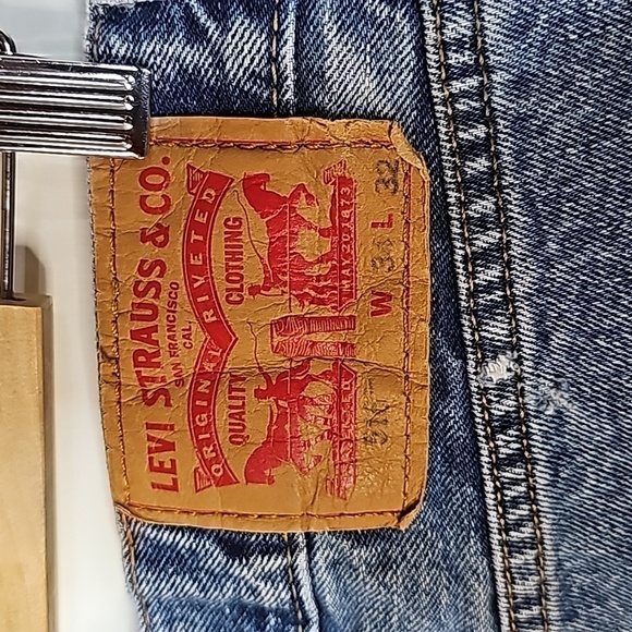 LEVI'S 516 34x32 straight leg jeans - Picture 5 of 7
